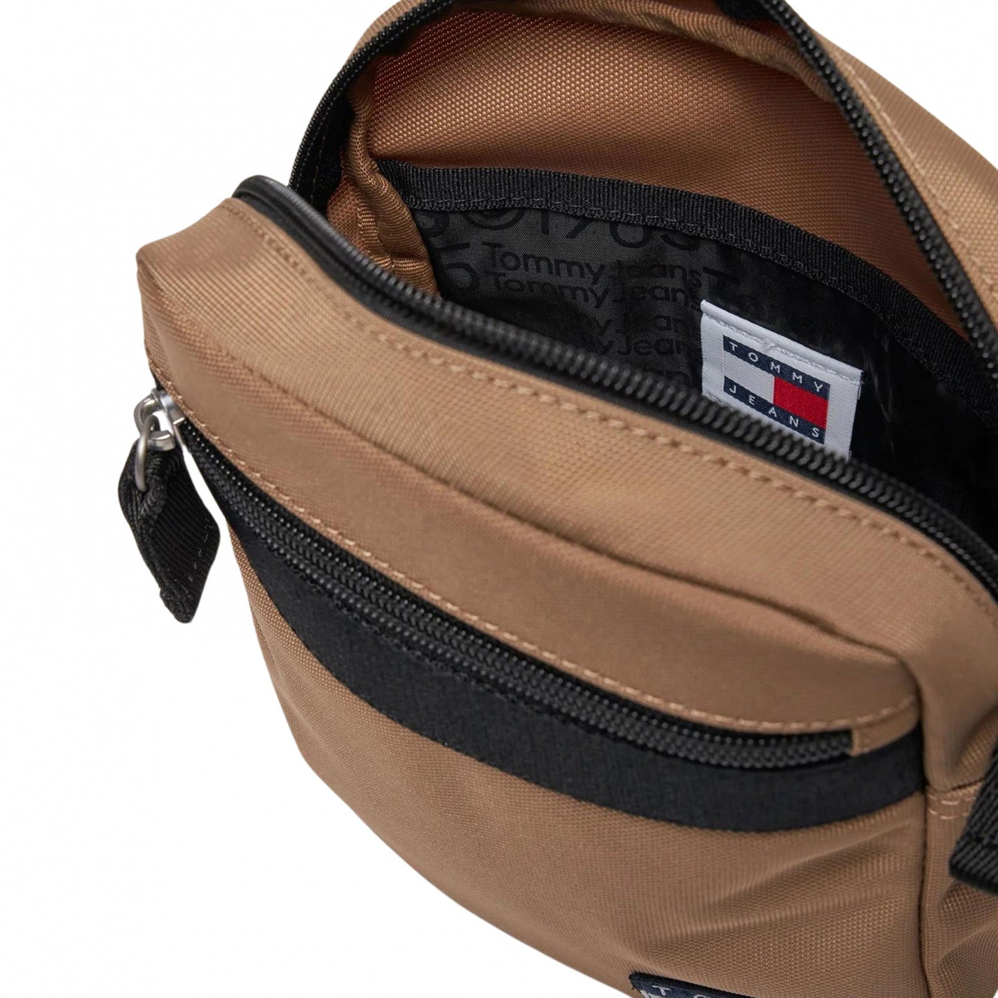 Tommy Hilfiger Essential Daily Reporter bum bag