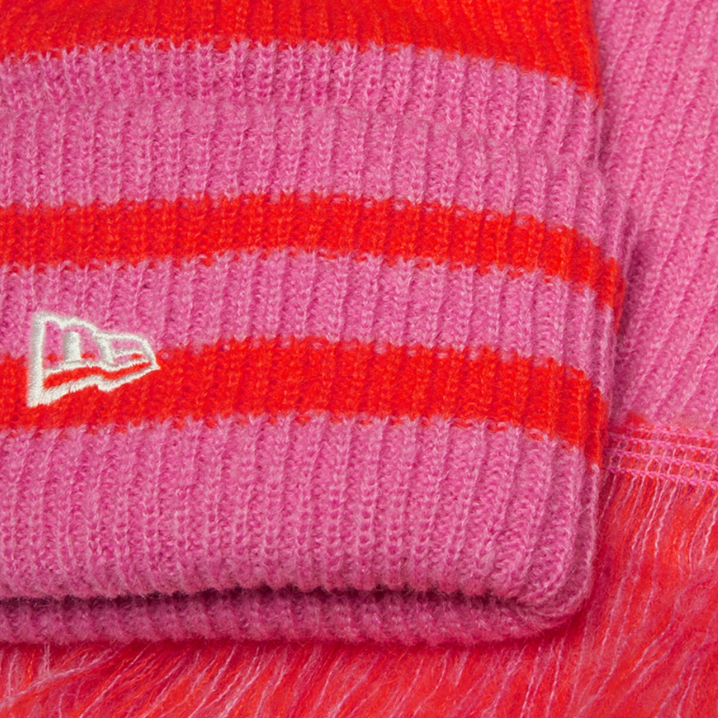 Set Regalo New Era Stripe Scarf e Beanie Set